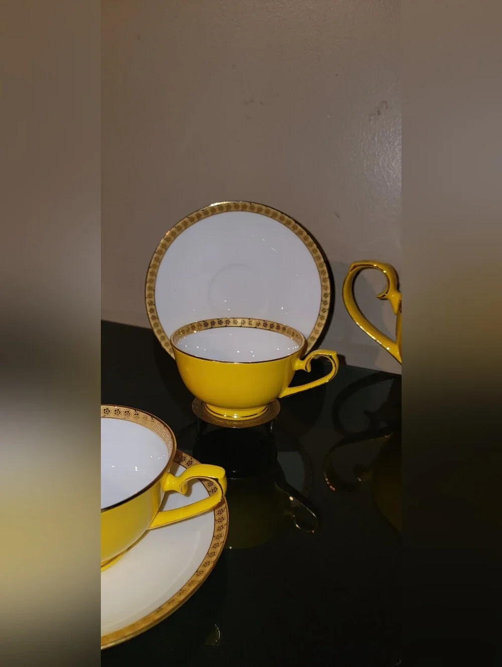 VINTAGE TEAVANA NOBLE POPPY Yellow Porcelain 10 PiecesTea Set with 14K Gold Trim